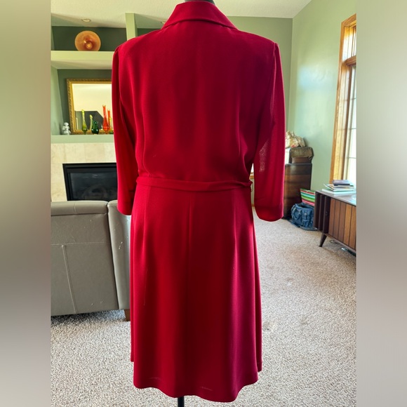 Talbots crepe wrap dress - Picture 2 of 2